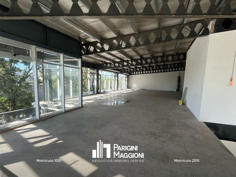 Espacioso Local Comercial en Villa Constitución