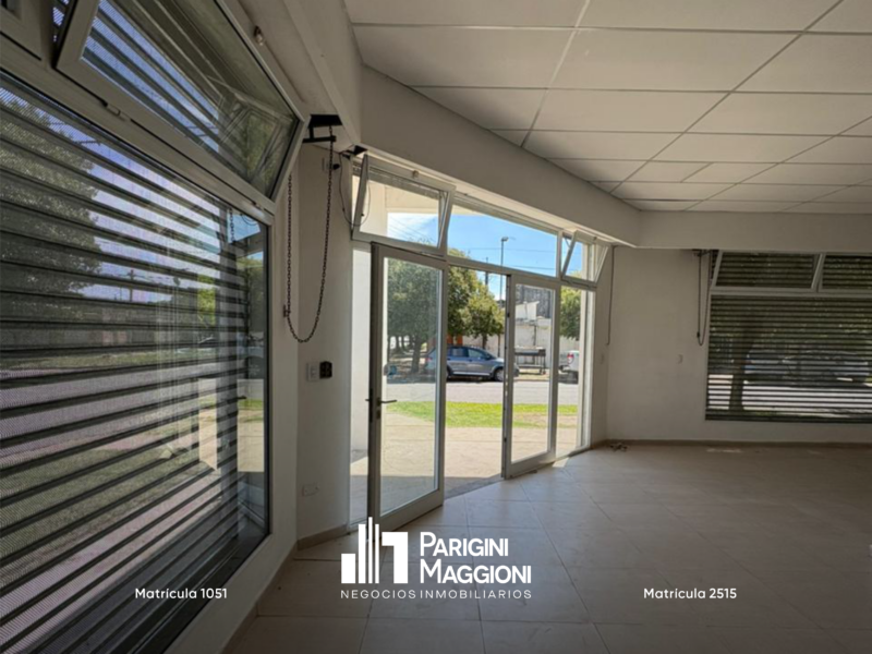 Alquiler Local Comercial Dorrego y Mitre