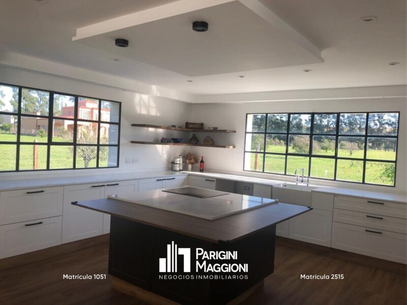 Venta – Casa Amoblada en Azahares Del Paraná - Barrio Cerrado